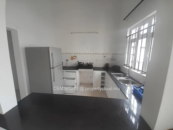 Furnished ground floor apartment for rent in Ebene – Morc Cybercity