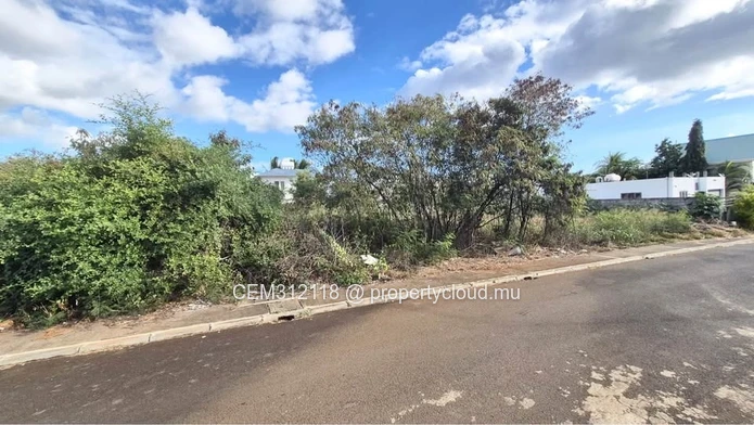 Residential Land for Sale – Flic en Flac 