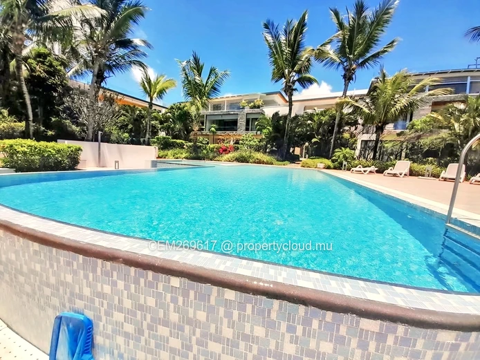 Prestigious Beachfront  Apartment for Sale in Azuri, Roche Noires