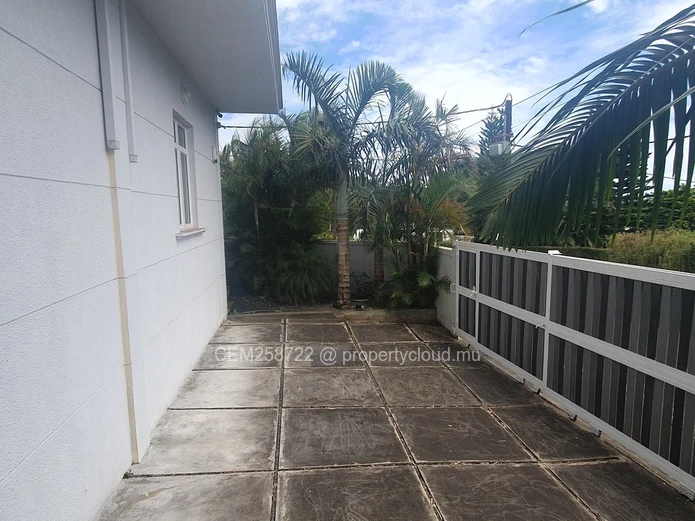 Exceptional Building for Sale in Eau Coulée, Curepipe