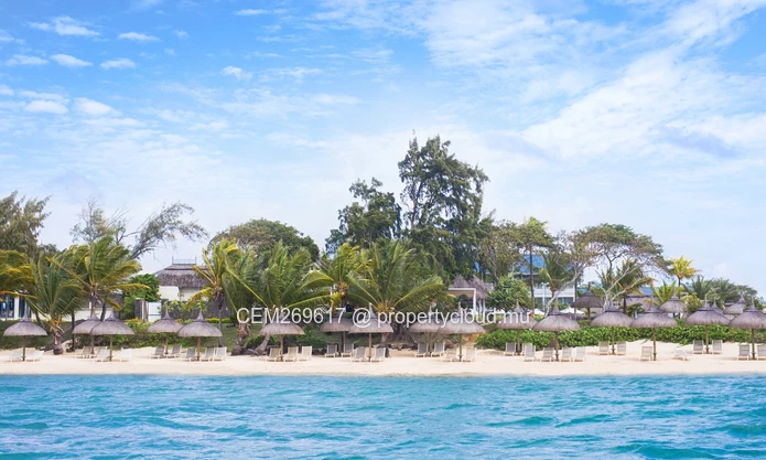 Prestigious Beachfront  Apartment for Sale in Azuri, Roche Noires