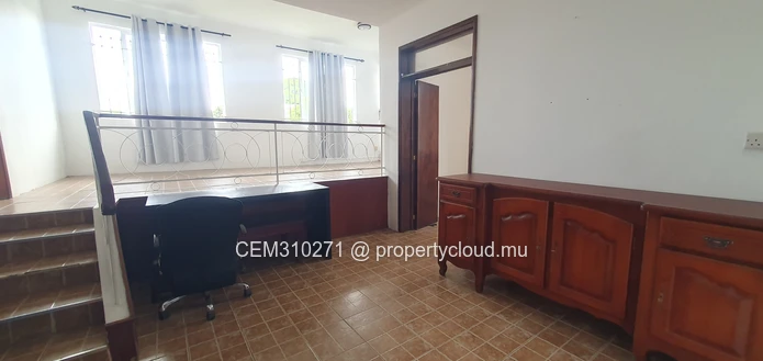 House for Sale – Heart of Vacoas 3 Bedrooms