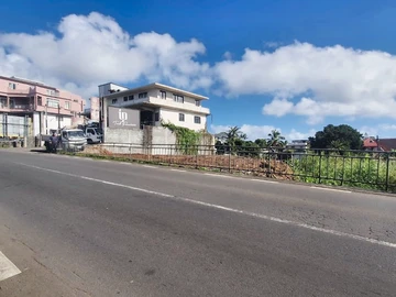 Commercial Land