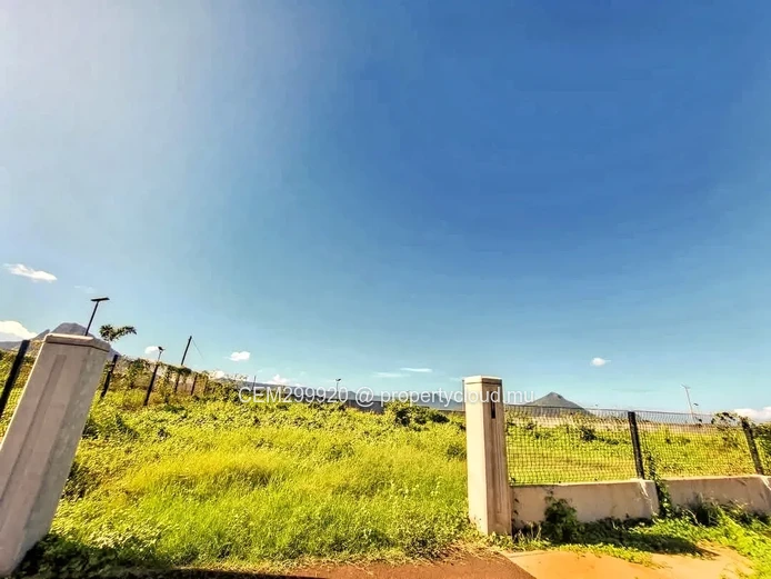 Residential Land for Sale - Magenta parkside - Flic en Flac