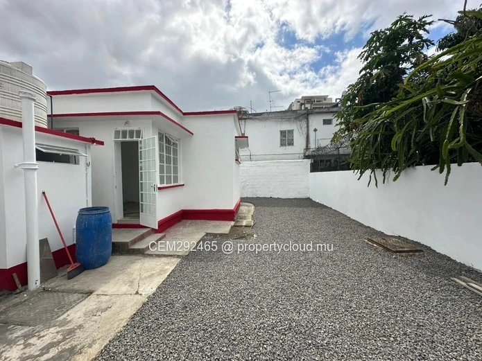 Semi-furnished  Office for Rent – Beau-Bassin