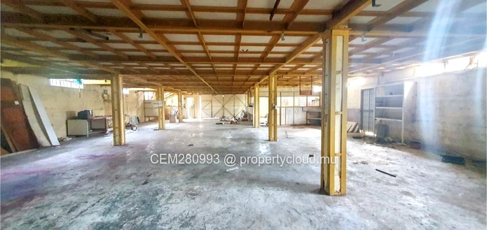 Commercial / Industrial  Building For Sale - Eau Coulee 