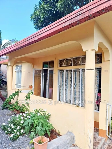 Spacious Fully Furnished House for Rent in Mahebourg 