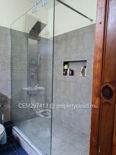 Single-Storey House For Sale In Baie du Tombeau