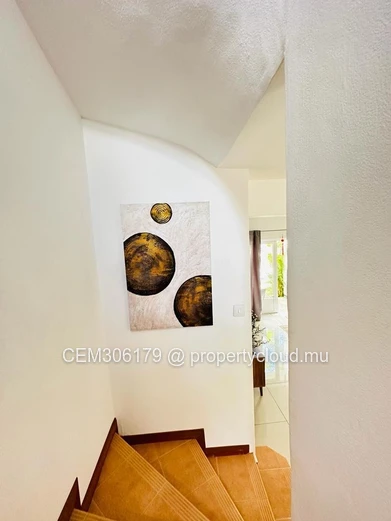 Refined 3-Bedroom Villa with a Swimming Pool for Rent in Grand Bay