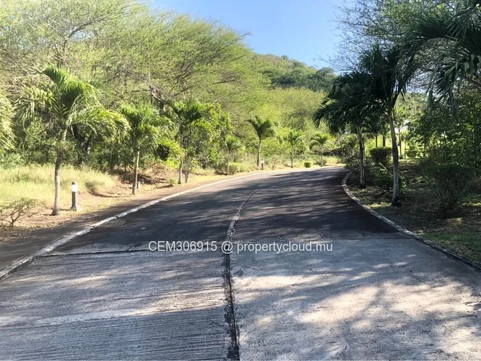 Residential Plots for Sale – Domaine St Louis, Pailles 