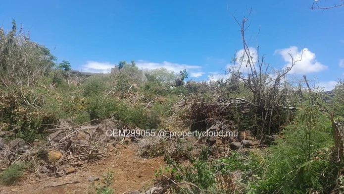 28 perches Residential Land for Sale in Calodyne