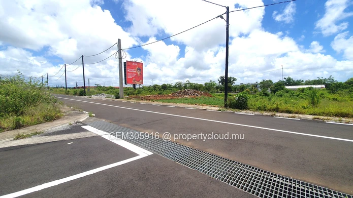 Commercial & Residential Land for Sale – Lotissement Rose Belle | 10.75 Perches