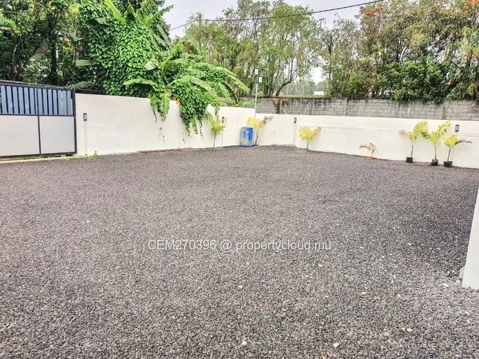 Furnished family house for rent in Curepipe