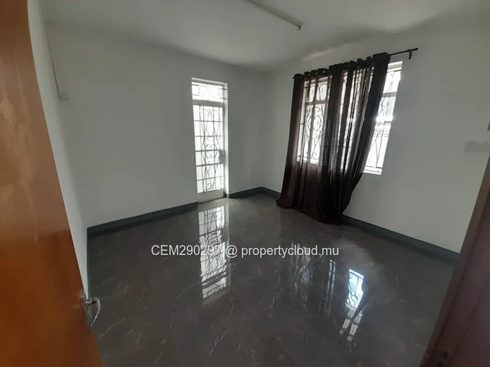 Prime Commercial or Residential Building for Sale in Port Louis