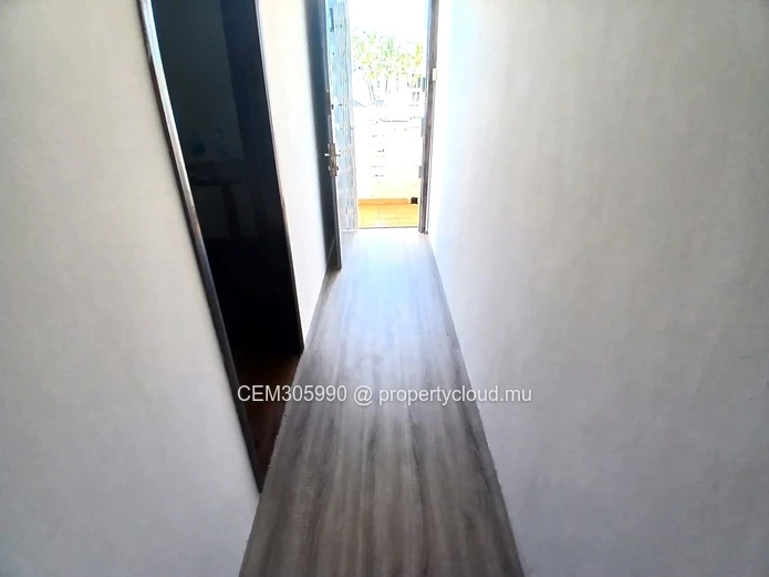 Furnished 2-Bedroom Apartment for Rent – Grand Baie 