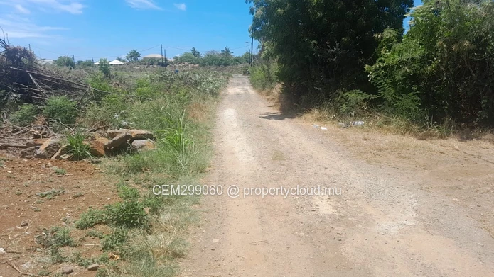 40 perches Residential Land for Sale – Calodyne, Grand Gaube