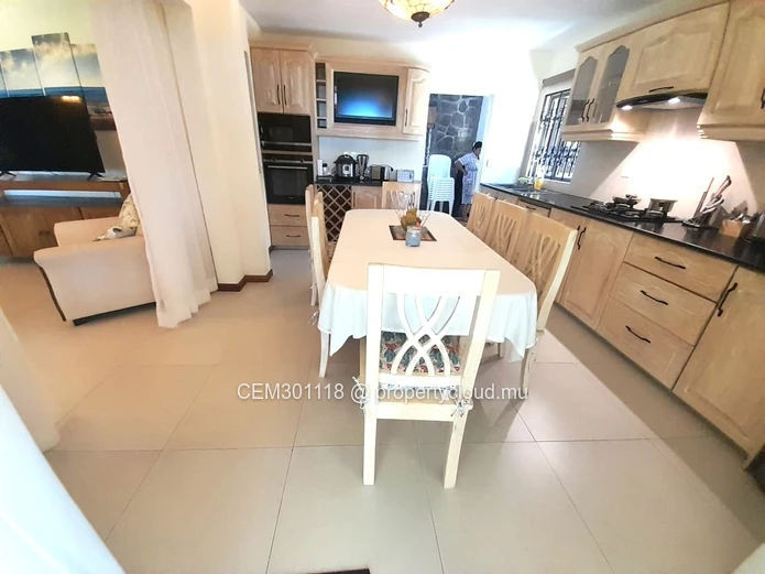 Beachfront Villa for sale in Butte à l’Herbe, Calodyne