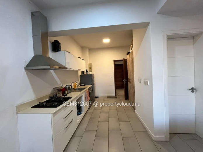 Studio Apartment for Rent – Ebène Square Apartments