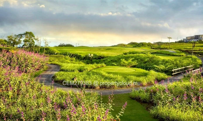 FOR SALE – 25 Residential Land in Avalon Golf Estate, Bois Chéri