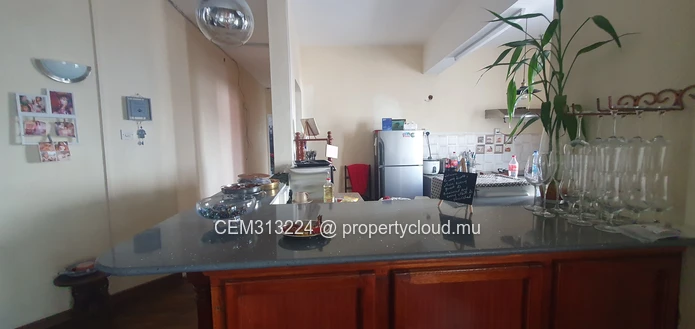 Semi-Furnished Apartment for Sale – Curepipe Town Centre 