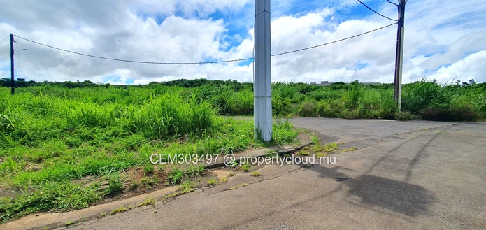 56.15 perch commercial and residential plot for sale – Sodnac, high-rise zone
