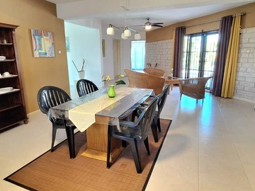 7 Bedroom Villa
