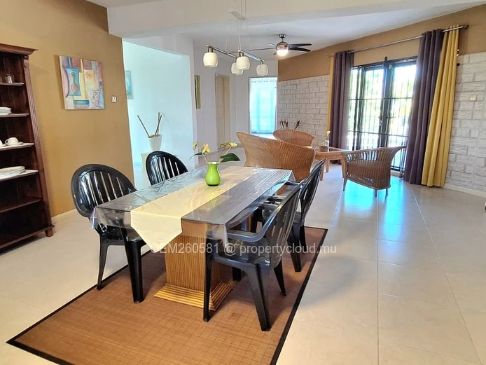 Big Family Villa for sale in Grand-Gaube