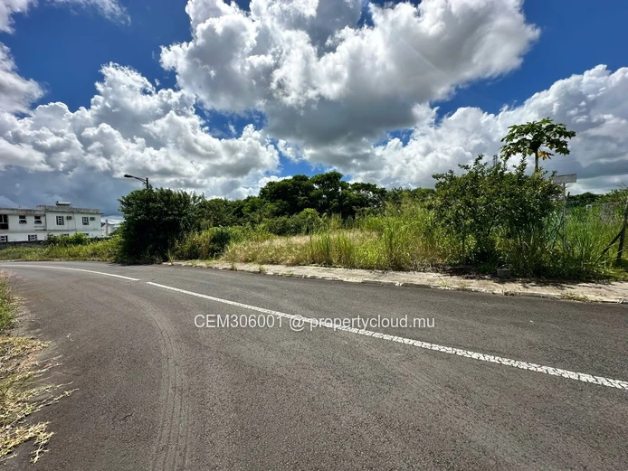 Residential Land for Sale – Highland Rose, Highlands | 11.45 Perches 