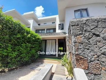 4 Bedroom Townhouse, Duplex