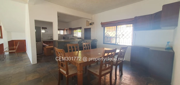 Villa for sale in Flic en Flac