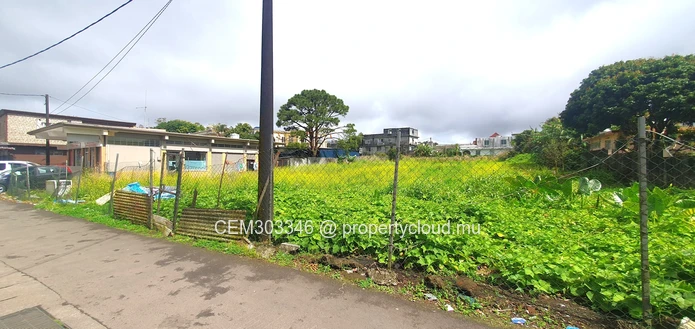 50 perches prime plot for sale in Quartier Militaire