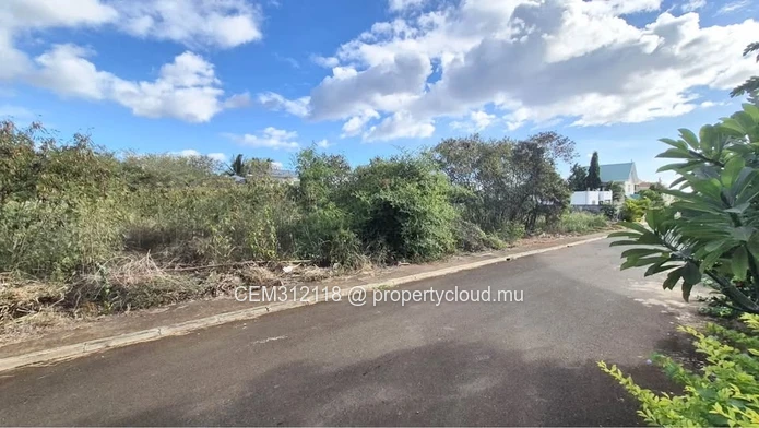 Residential Land for Sale – Flic en Flac 