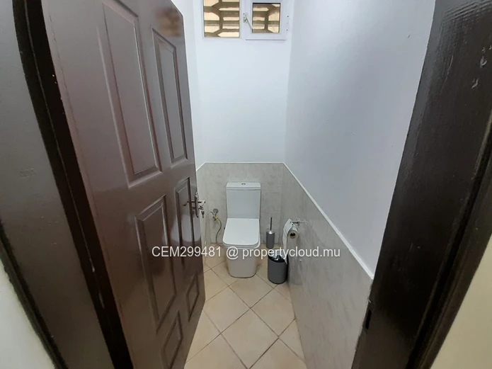 3-Bedroom House for Rent in Pereybere
