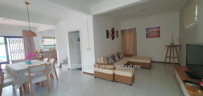 Furnished Villa with Private pool for Rent in Flic en Flac