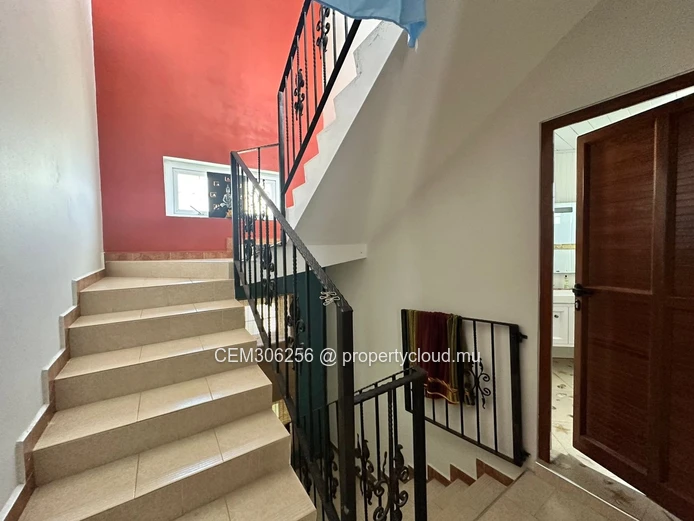 Individual House for Sale – St Paul, Vacoas | 4 Bedrooms