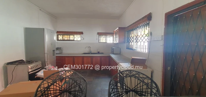 Villa for sale in Flic en Flac