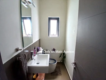 4 Bedroom Townhouse, Duplex