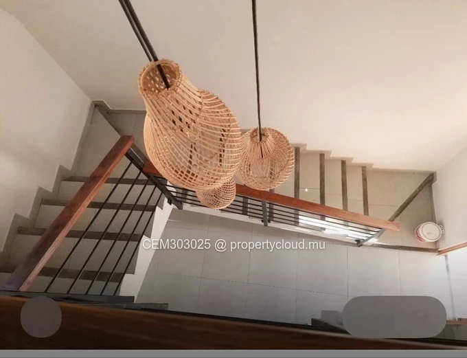 Modern & Secure Family Home For Sale In Rose Hill – Ideal For Extended Living