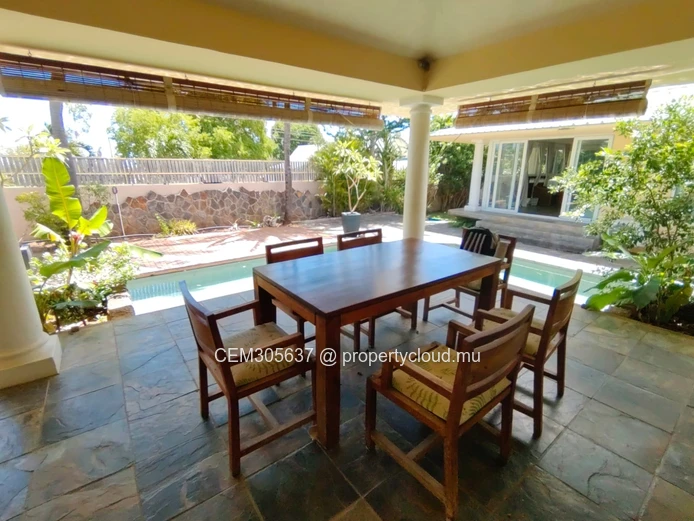 Villa for Sale – Les Multipliants, Petite Rivière Noire 4 Bedrooms 