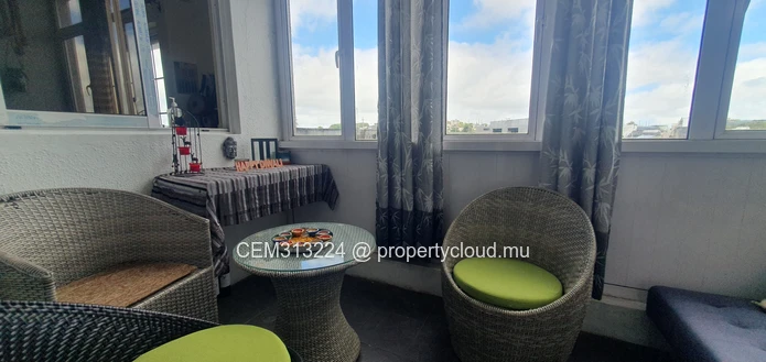 Semi-Furnished Apartment for Sale – Curepipe Town Centre 