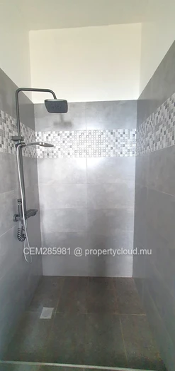 Modern 1-Bedroom Apartment With Scenic View In Vacoas-Carreau Laliane