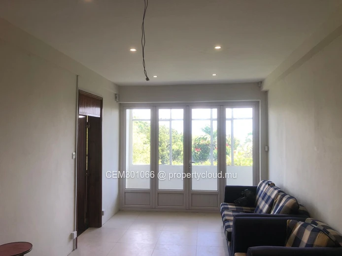Fully Renovated 3-Bedroom Apartment with a Balcony for Rent in Floreal - 7-Min Walk to Metro Station