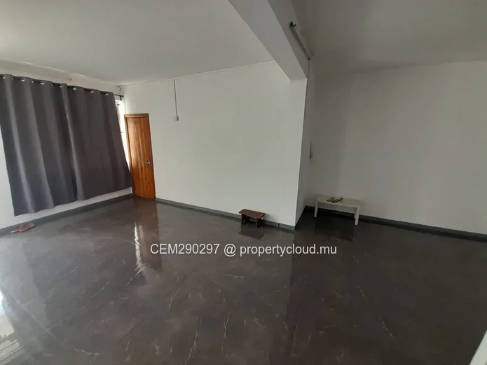Prime Commercial or Residential Building for Sale in Port Louis