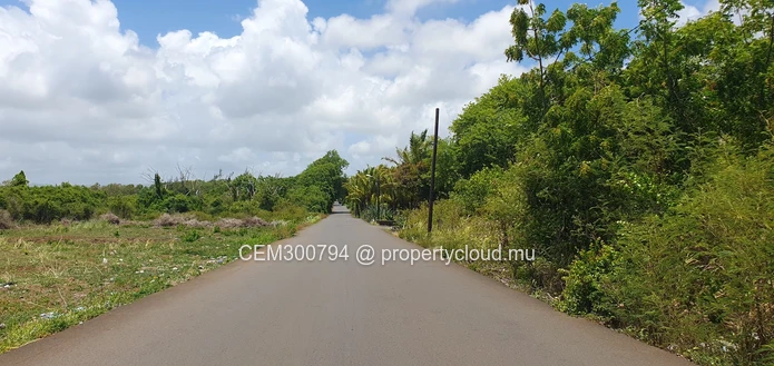 7.39 perches residential plots for sale – St Antoine, Goodlands