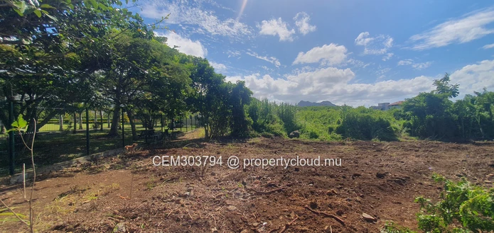 1-Arpent Land for Sale – Sodnac