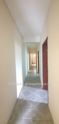 House for Sale – Rose Hill | 8 Bedrooms 