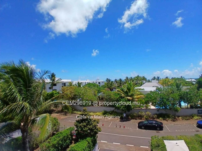 Furnished Luxury Duplex for Rent – Azuri Village, Roches Noires