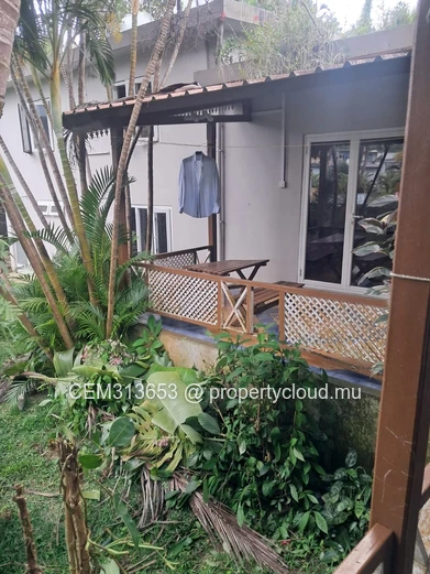 5 Bedrooms House for Sale – Curepipe