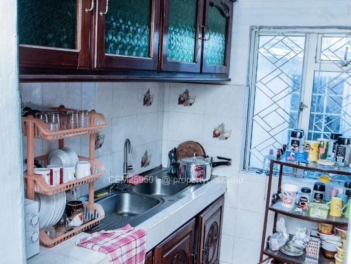 House for sale in Vieux Quatre Bornes 