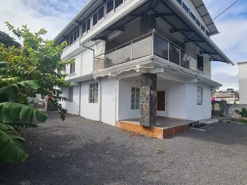 8 Bedroom House
